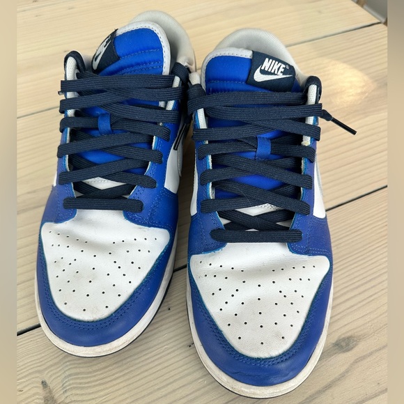 Men’s Nike Dunks size 10 - Picture 2 of 2
